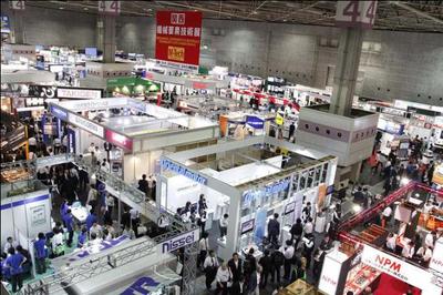 上海亞?wèn)|會(huì)展服務(wù)公司 專(zhuān)業(yè)打造俄羅斯汽配展圖片與產(chǎn)品展示服務(wù)